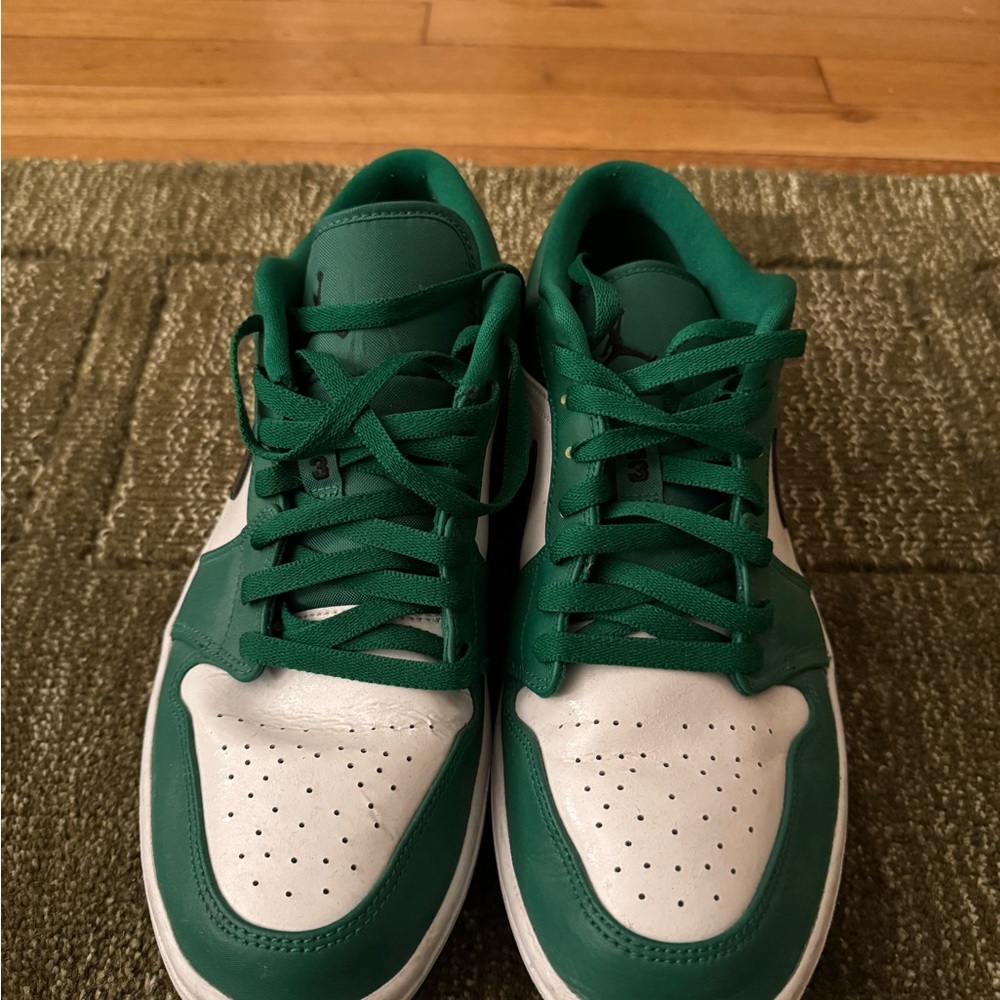 GREEN JORDAN 1s - Men’s 10.5